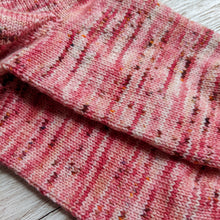 Lade das Bild in den Galerie-Viewer, Love Birds