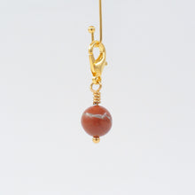 Lade das Bild in den Galerie-Viewer, Roter Jaspis, Maschenmarkierer