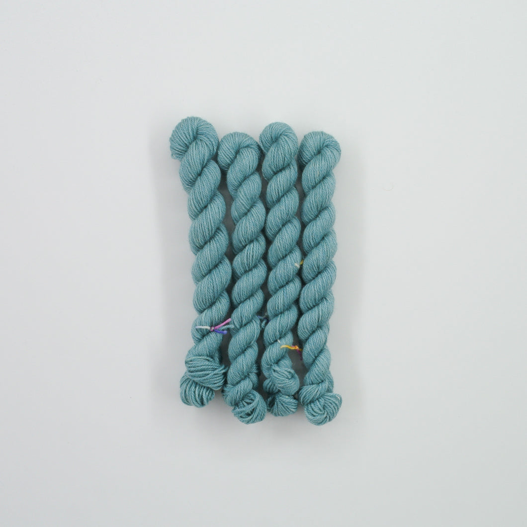 Teal, Mini